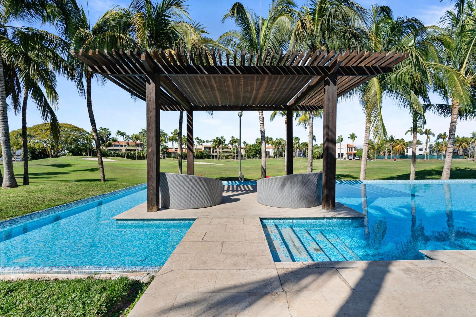 Appartamento Stylish Peninsula Golf 3Br Oasis With Pool Nuevo Vallarta Esterno foto